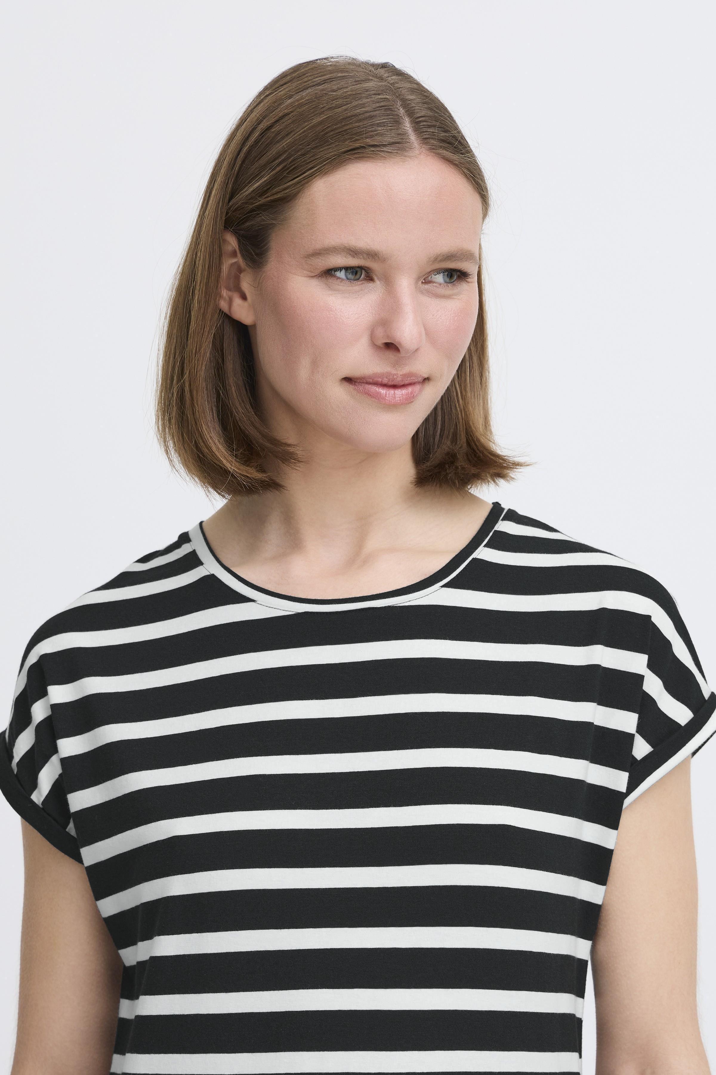 BYPAMILA ONECK TSHIRT XL - B-Young - T Shirt - Kikigram.dk