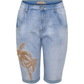 Marta Chimlin shorts