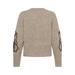 KAerin Embroidery Pullover