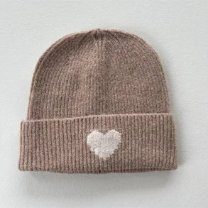 Three M hue med hjerte