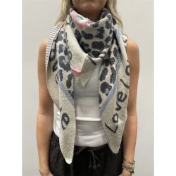 Marta Clio strik t�rkl�de