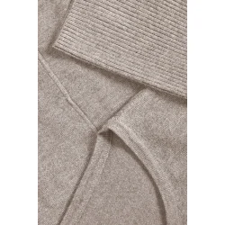 A2561, MilaSZ R-Neck Pullover