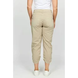 2-Biz Tess pirat buks