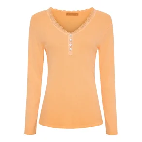 Marta Calista t shirt