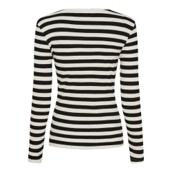 Marta Begonia t-shirt