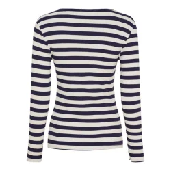 Marta Begonia t-shirt