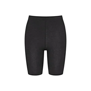 Beauty Layers Shorts 07