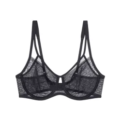 Triumph Signature Sheer W01 EX